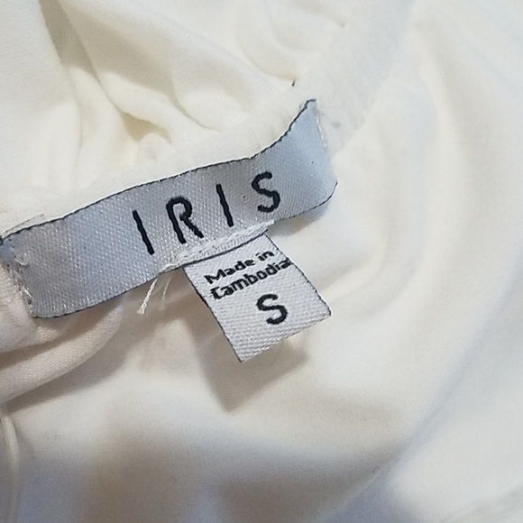 Ruffle collar short sleeve top - Picture 2 of 3